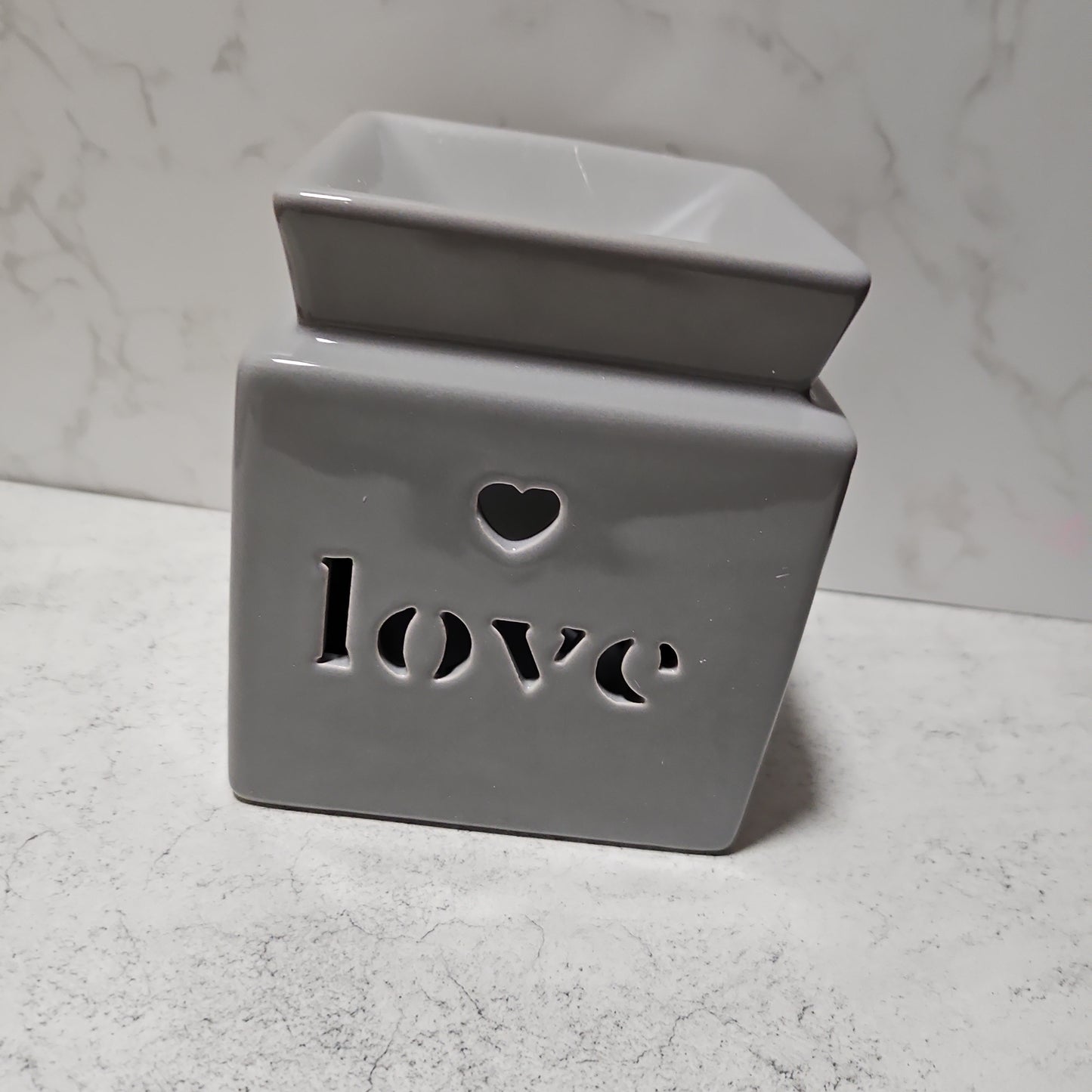 GREY LOVE CUT OUT